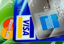 Benefits of Using a Credit Card Over a Debit Card or Cash