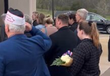 Hundreds Gather to Pay Tribute to Unclaimed Navy Veteran